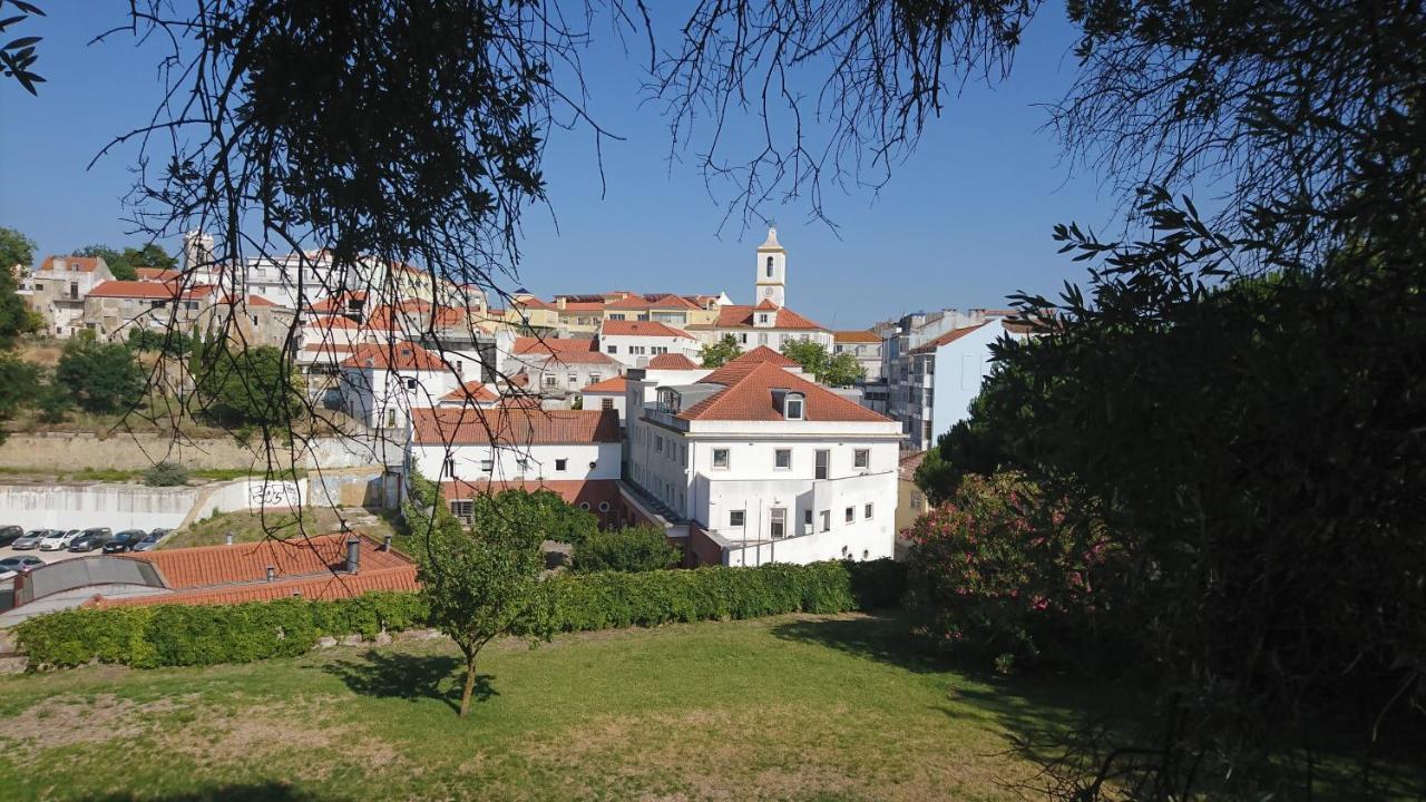 Casa Do Criativo Bed&Breakfast Алмада Екстериор снимка