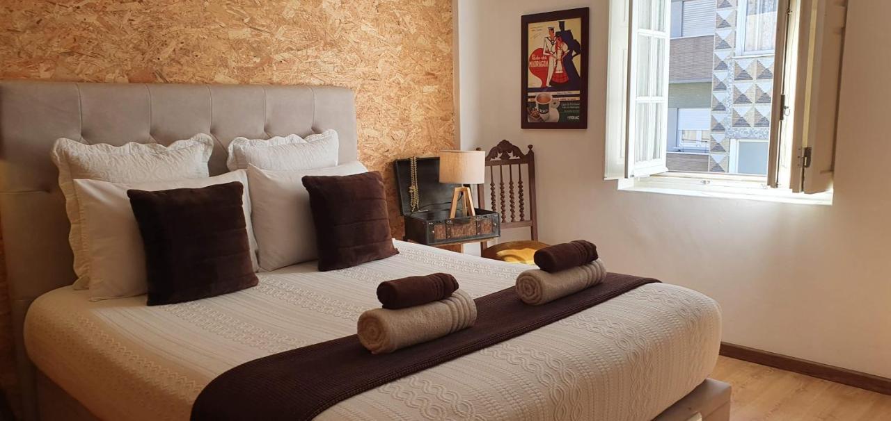 Casa Do Criativo Bed&Breakfast Алмада Екстериор снимка
