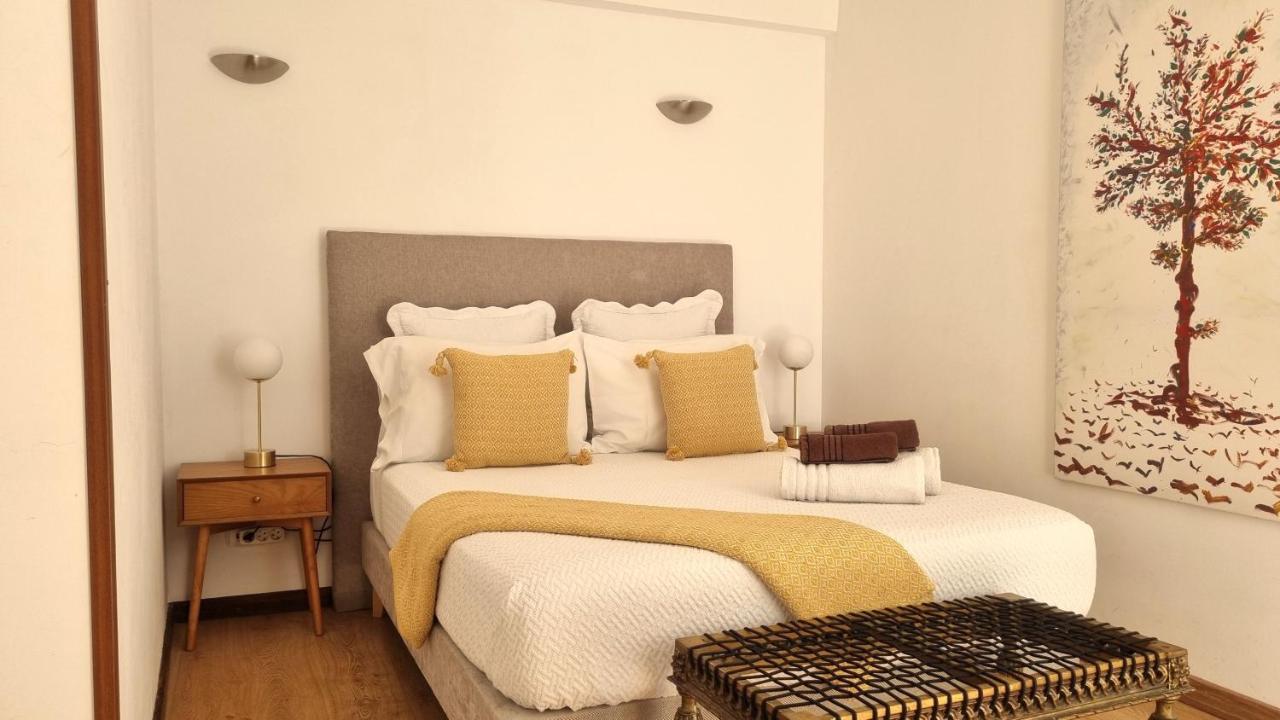 Casa Do Criativo Bed&Breakfast Алмада Екстериор снимка